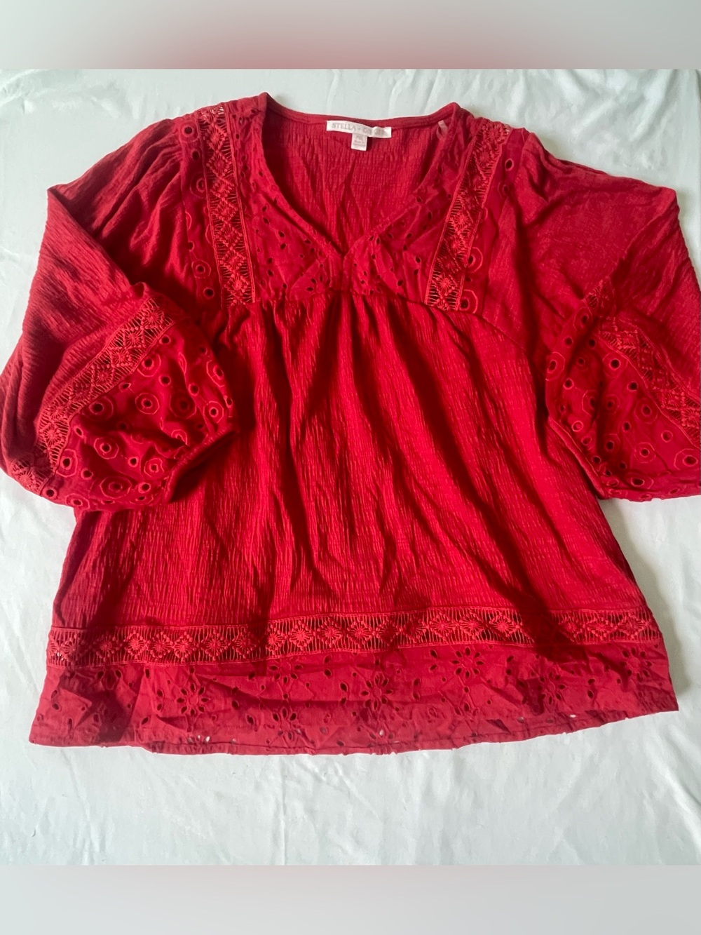 Stella + Ginger Petite XL Red Eyelet Embroidered Blouse Boho 3/4 Sleeve